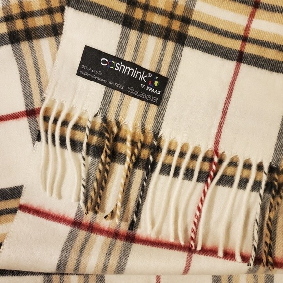 Plaid scarf - Picture 8 of 8